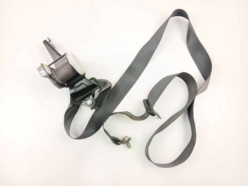 Recambio de cinturon seguridad trasero derecho para subaru forester 2.0 td referencia OEM IAM 64660SG041VH  