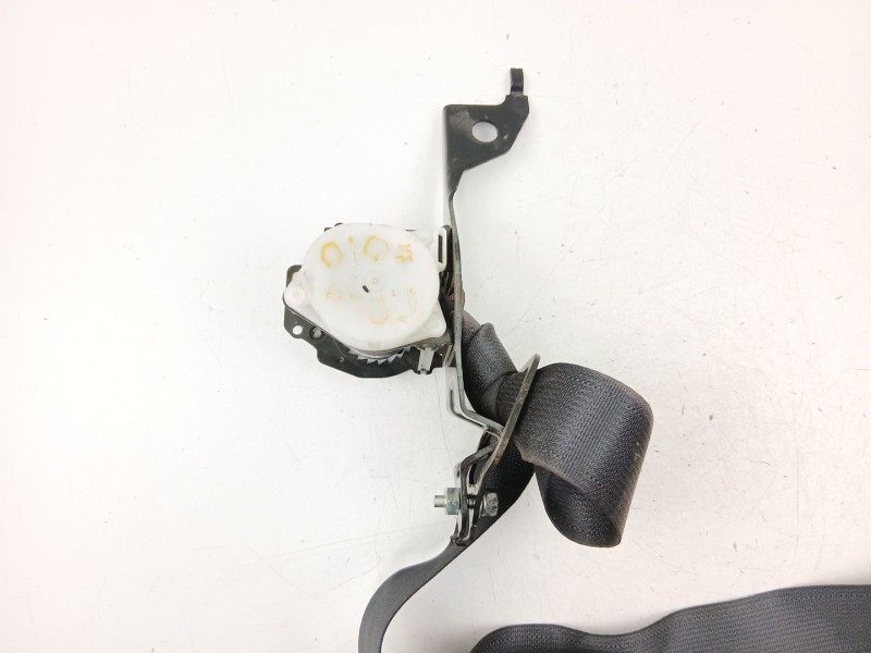 Recambio de cinturon seguridad trasero derecho para subaru forester 2.0 td referencia OEM IAM 64660SG041VH  