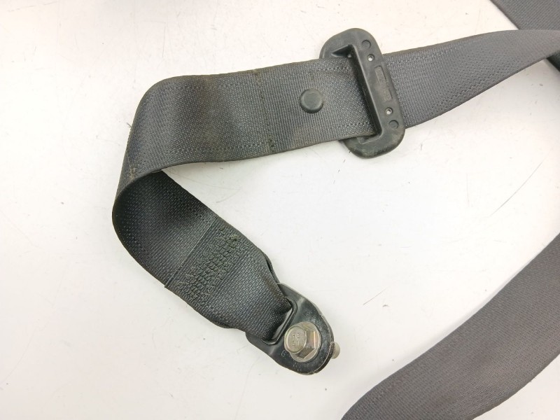 Recambio de cinturon seguridad trasero derecho para subaru forester 2.0 td referencia OEM IAM 64660SG041VH  