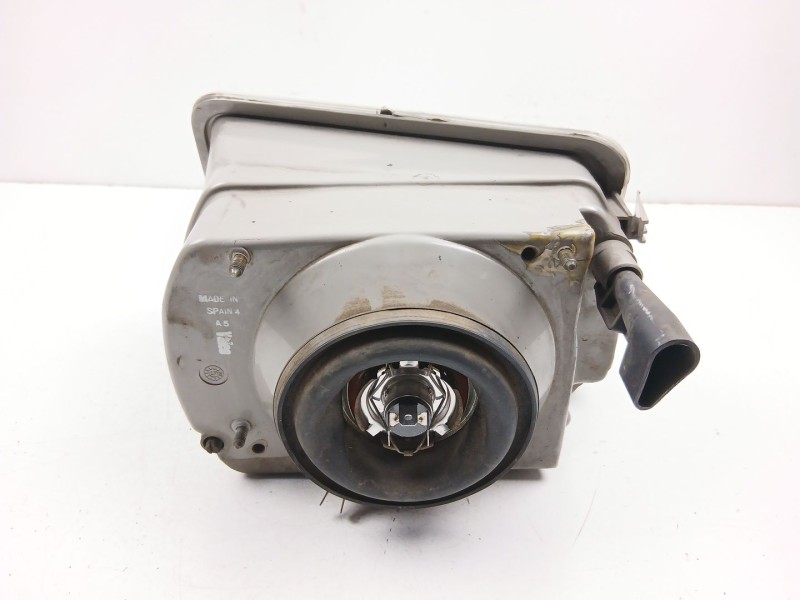 Recambio de faro derecho para renault 18 (134_) 1.6 (1341) referencia OEM IAM 7700678839  