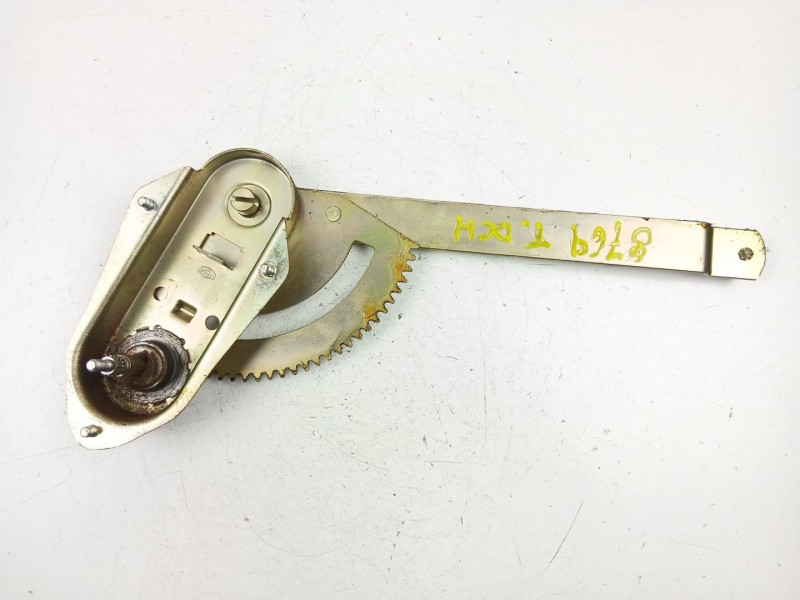 Recambio de elevalunas trasero derecho para renault 18 (134_) 1.6 (1341) referencia OEM IAM 7700636645  