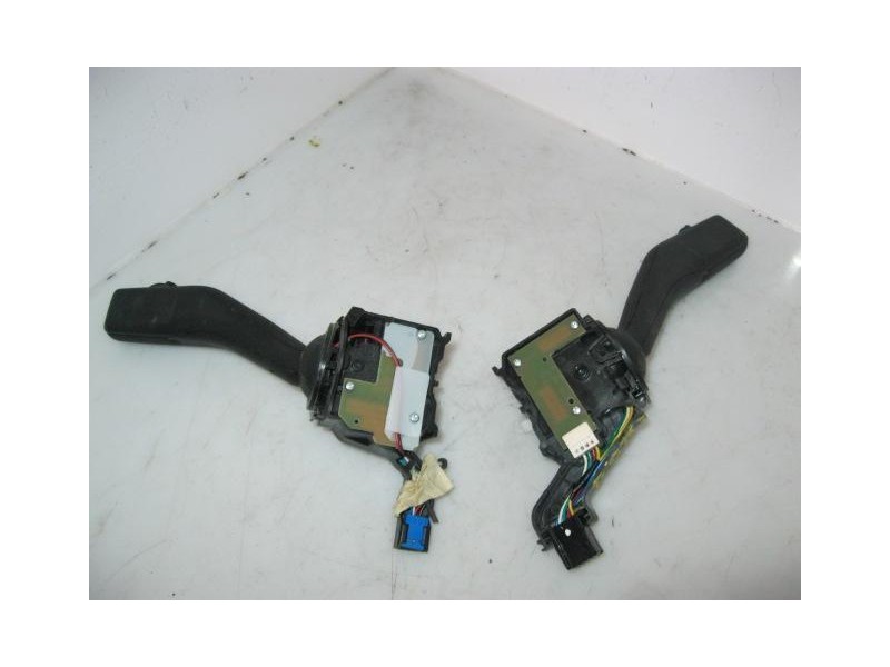 Recambio de mando luces y limpias : seat leon : 2.0 td bkd automatico (140,08cv) 5p [2010] para seat leon 2.0 td bkd automatico 