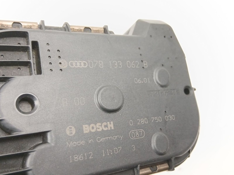 Recambio de caja mariposa para audi a6 c5 (4b2, 4b4) 2.4 referencia OEM IAM 078133062B  0280750030