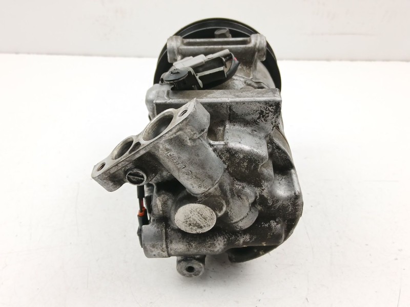 Recambio de compresor aire acondicionado para renault scénic iii (jz0/1_) 1.5 dci referencia OEM IAM 8200939386  