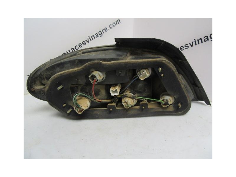 Recambio de piloto trasero dch. : hyundai lantra : 1.9 d -djy (67,98cv) [1998] para hyundai lantra 1.9 d -djy referencia OEM IAM