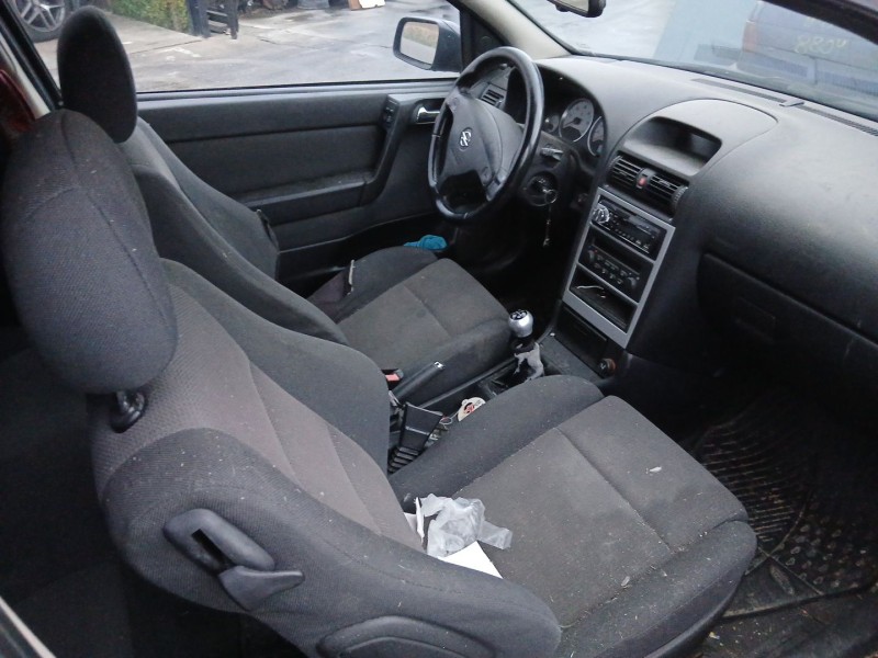opel astra g hatchback (t98) del año 2003