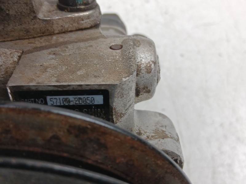 Recambio de bomba direccion para hyundai coupe ii (gk) 1.6 16v referencia OEM IAM 571002D050  