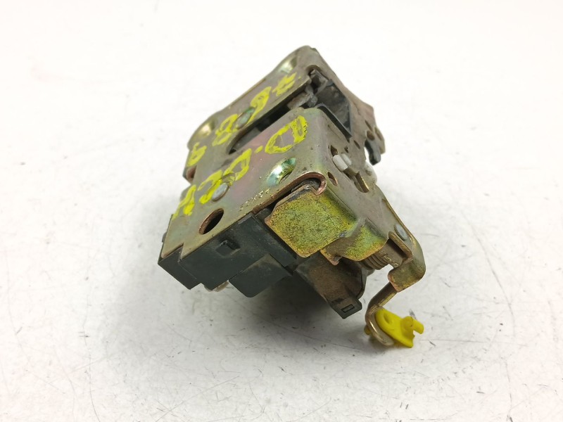 Recambio de cerradura puerta delantera derecha para nissan kubistar 1.5 dci referencia OEM IAM 8050200QAG  