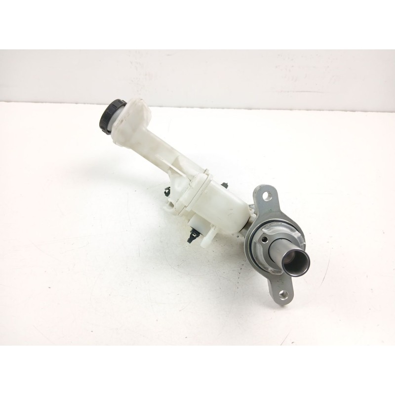 Recambio de bomba de freno para nissan qashqai ii (j11, j11_) 1.2 dig-t referencia OEM IAM 460104EH0A  