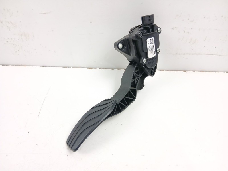Recambio de potenciometro aceleracion para nissan qashqai ii (j11, j11_) 1.2 dig-t referencia OEM IAM 180024BA0B  6PV00997815