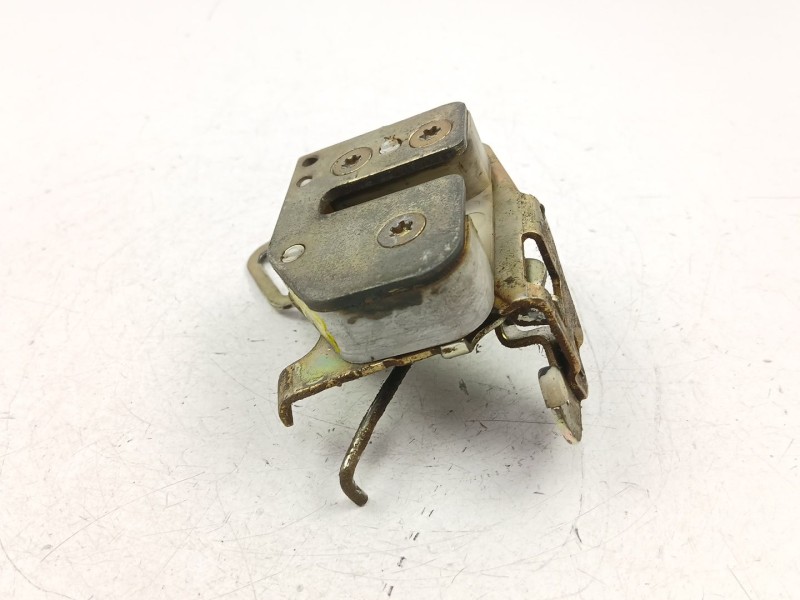 Recambio de cerradura puerta delantera derecha para renault 18 (134_) 1.6 (1341) referencia OEM IAM 7701348666  