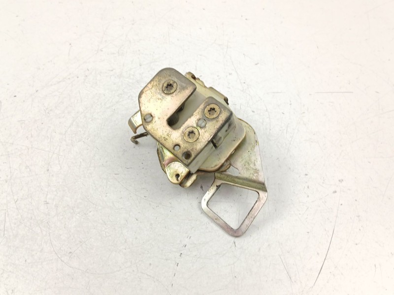 Recambio de cerradura puerta delantera izquierda para renault 18 (134_) 1.6 (1341) referencia OEM IAM 7701348665  