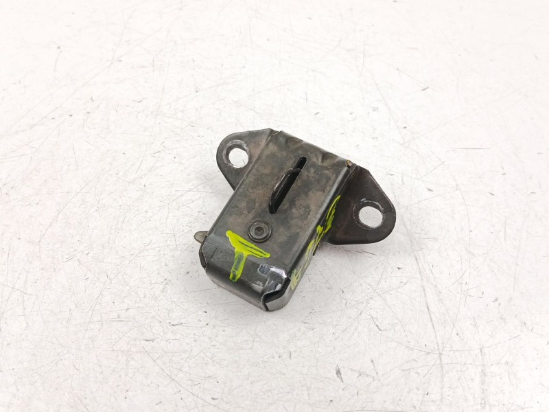 Recambio de cerradura maletero porton para renault 18 (134_) 1.6 (1341) referencia OEM IAM 7701348709  