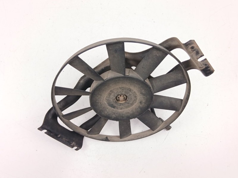 Recambio de electroventilador para renault 18 (134_) 1.6 (1341) referencia OEM IAM 7700672003  