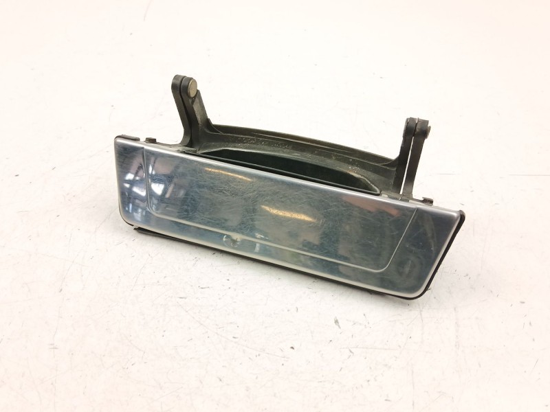 Recambio de manilla delantera derecha para renault 18 (134_) 1.6 (1341) referencia OEM IAM 7700667976  