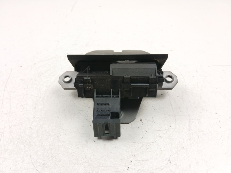 Recambio de cerradura maletero porton para ford focus iii 1.0 ecoboost referencia OEM IAM 8M51R442A66DC  