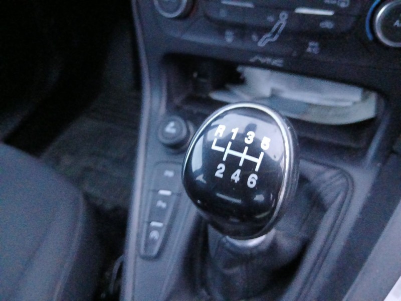 Recambio de carroceria para ford focus iii 1.0 ecoboost referencia OEM IAM   