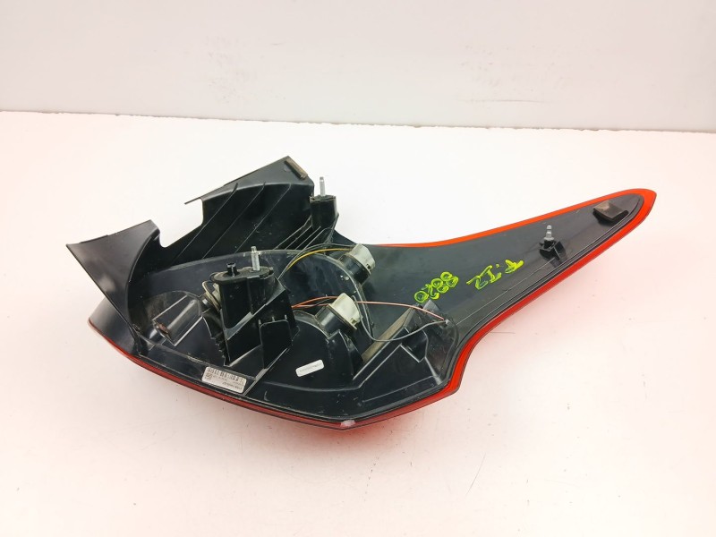 Recambio de piloto trasero izquierdo para ford focus iii 1.0 ecoboost referencia OEM IAM F1EB13405CF  