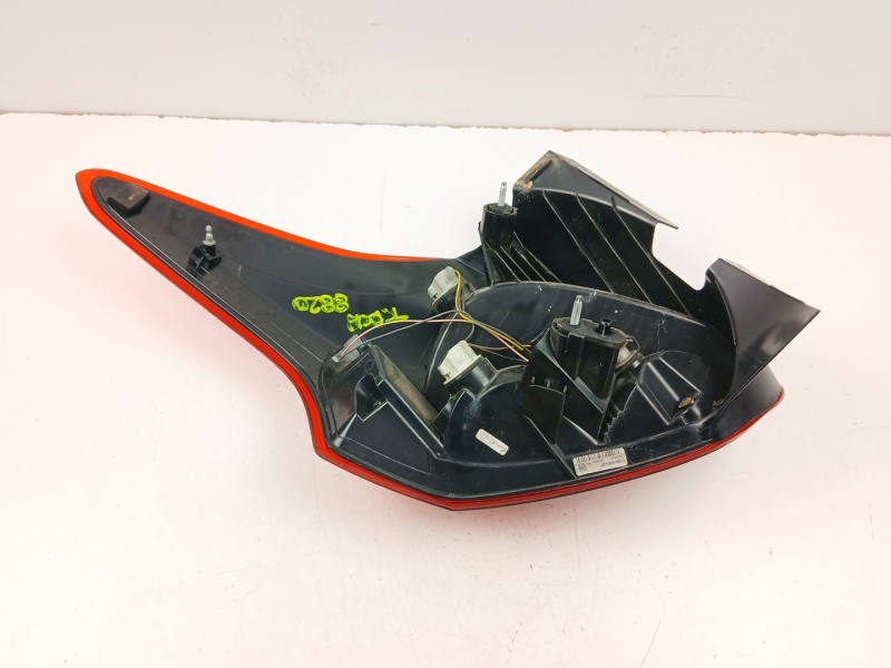 Recambio de piloto trasero derecho para ford focus iii 1.0 ecoboost referencia OEM IAM F1EB13404CF  