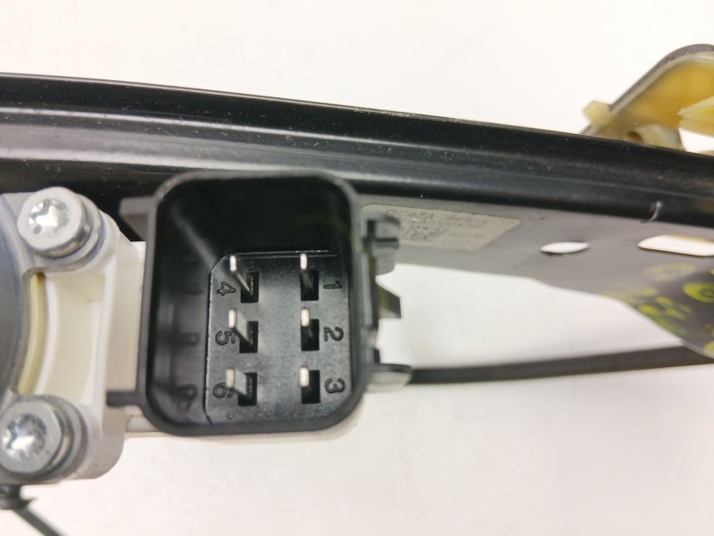 Recambio de elevalunas delantero izquierdo para ford focus iii 1.0 ecoboost referencia OEM IAM BM51A23201BF  