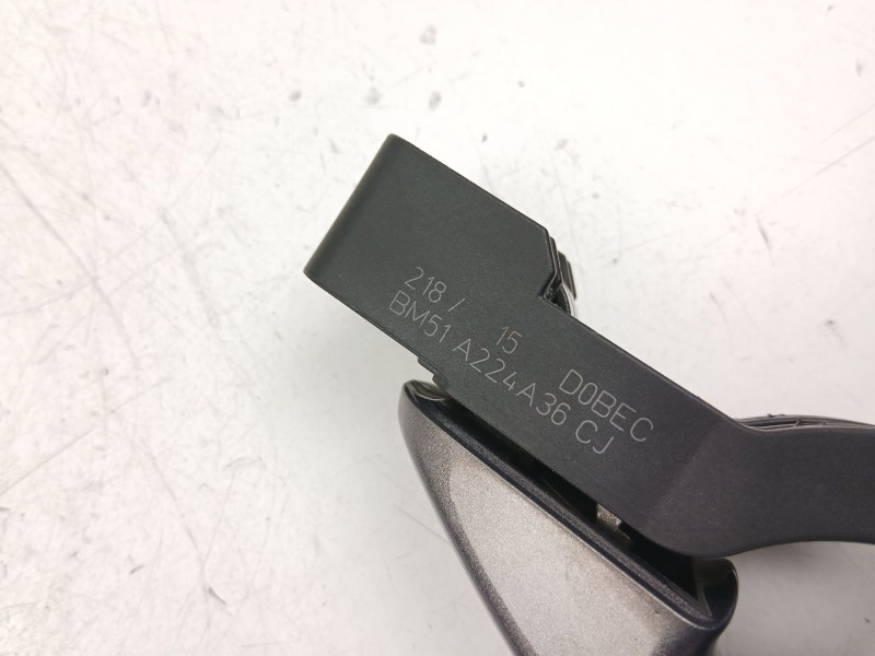 Recambio de manilla delantera derecha para ford focus iii 1.0 ecoboost referencia OEM IAM BM51A224A36CJ  