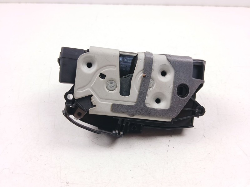 Recambio de cerradura puerta delantera derecha para ford focus iii 1.0 ecoboost referencia OEM IAM BM5AA21812BG  