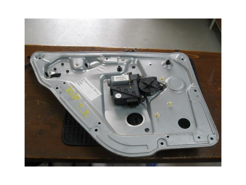 Recambio de elevalunas elec. tra. izq. : skoda fabia : 1.4 g /aub (100,64cv) 5p ranchera [2002] para skoda fabia 1.4 g /aub ranc