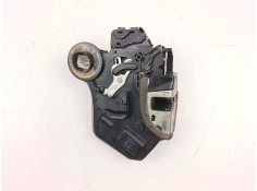 Recambio de cerradura puerta trasera izquierda para toyota avensis station wagon (_t25_) 2.2 d-cat (adt251_) referencia OEM IAM  2