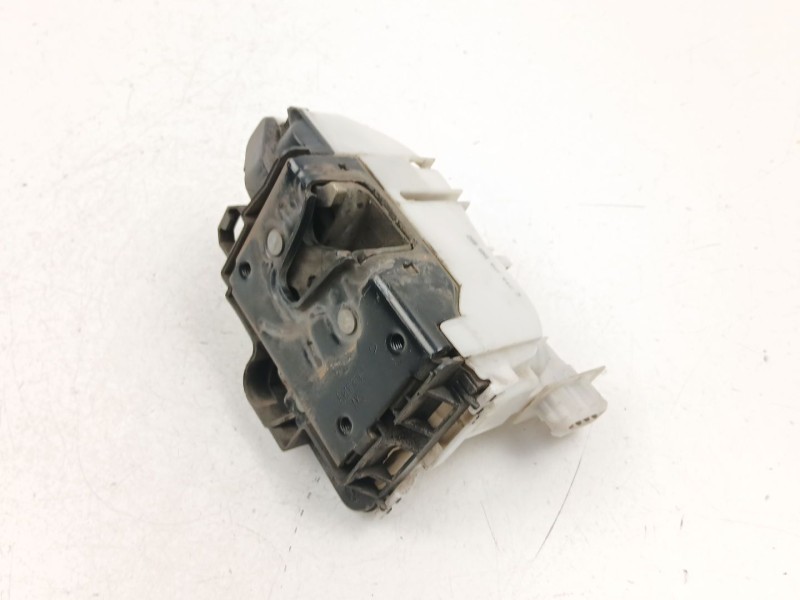 Recambio de cerradura puerta delantera izquierda para volkswagen polo (6n2) 1.4 referencia OEM IAM 6N1837015D  