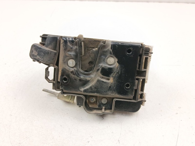 Recambio de cerradura puerta delantera izquierda para volkswagen polo (6n2) 1.4 referencia OEM IAM 6N1837015D  