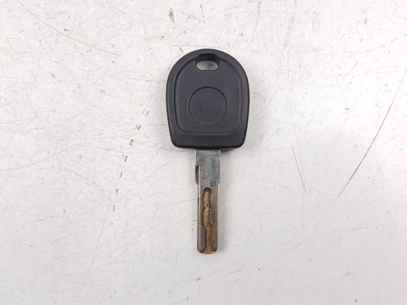 Recambio de conmutador de arranque para volkswagen polo (6n2) 1.4 referencia OEM IAM 357905851F  