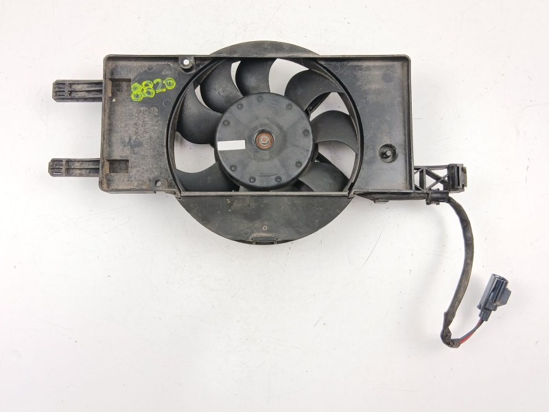 Recambio de electroventilador para ford focus iii 1.0 ecoboost referencia OEM IAM BV618C607SC  