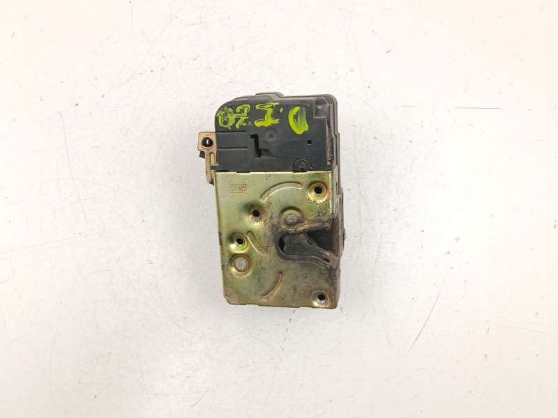 Recambio de cerradura puerta delantera izquierda para peugeot 206 hatchback (2a/c) 1.4 i referencia OEM IAM 9135H2  