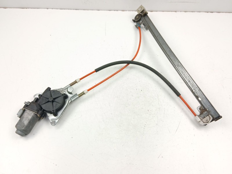 Recambio de elevalunas delantero izquierdo para peugeot 106 ii (1a_, 1c_) 1.1 i referencia OEM IAM 9221H2  