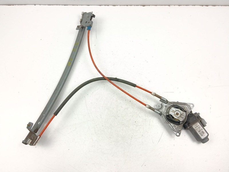 Recambio de elevalunas delantero izquierdo para peugeot 106 ii (1a_, 1c_) 1.1 i referencia OEM IAM 9221H2  