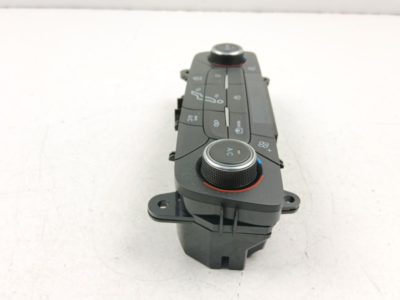 Recambio de mandos calefaccion aire para ford focus iii 1.0 ecoboost referencia OEM IAM F1ET18C612AF  