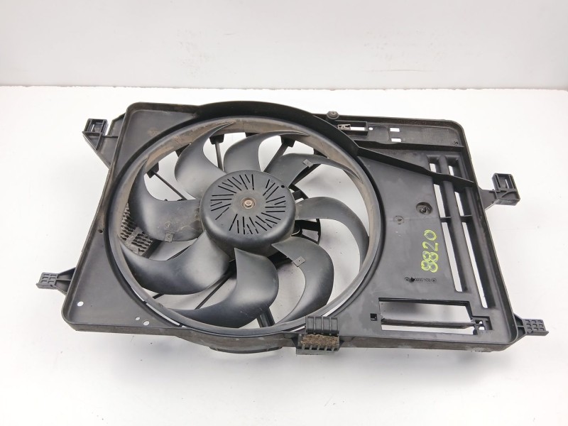 Recambio de electroventilador para ford focus iii 1.0 ecoboost referencia OEM IAM CV618C607VB  