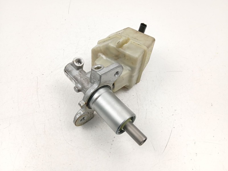 Recambio de bomba de freno para bmw x3 (e83) 2.0 d referencia OEM IAM 34336786629  