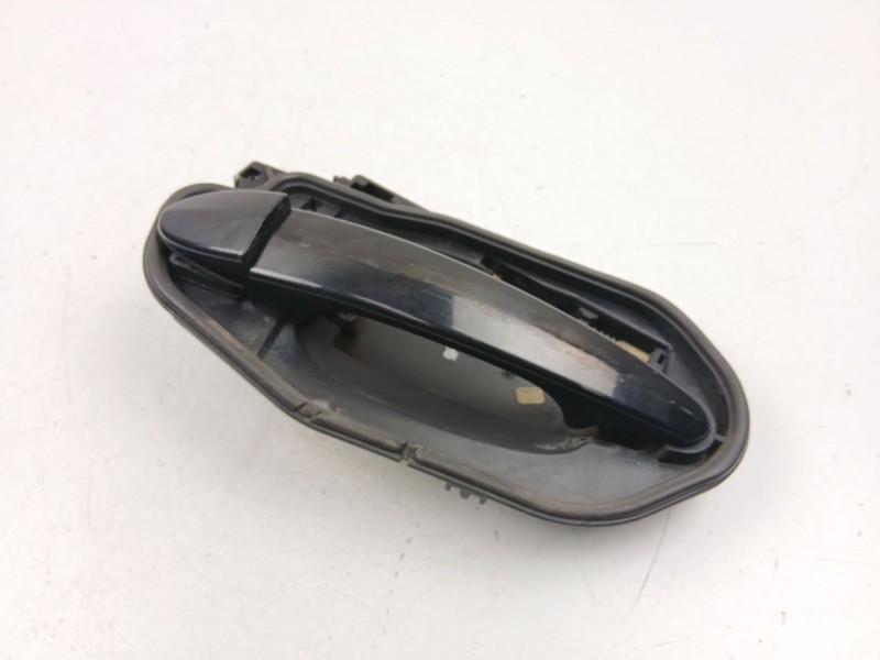 Recambio de manilla delantera derecha para bmw x3 (e83) 2.0 d referencia OEM IAM 51217034544  