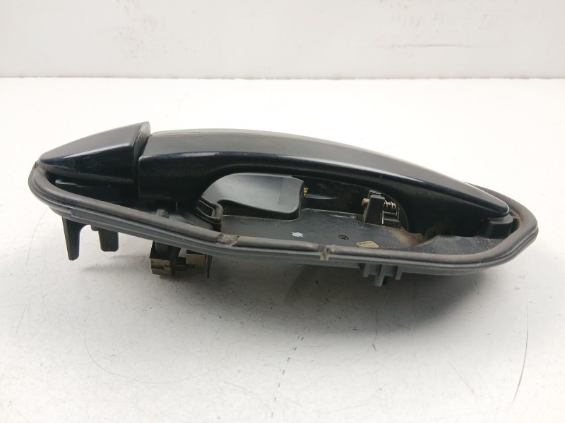 Recambio de manilla delantera derecha para bmw x3 (e83) 2.0 d referencia OEM IAM 51217034544  