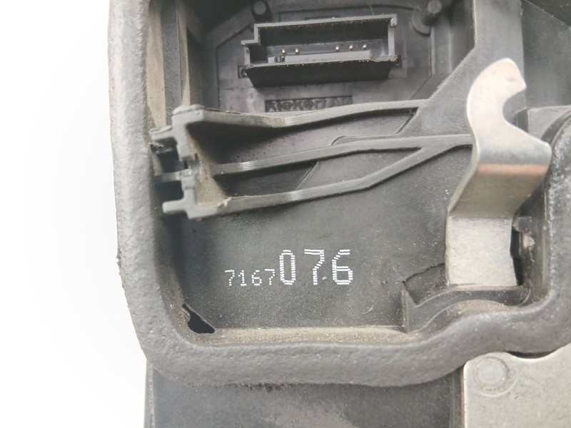 Recambio de cerradura puerta trasera derecha para bmw x3 (e83) 2.0 d referencia OEM IAM 7167076  