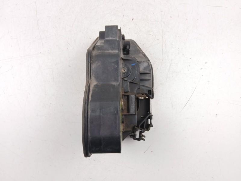Recambio de cerradura puerta trasera izquierda para bmw x3 (e83) 2.0 d referencia OEM IAM 7167075  
