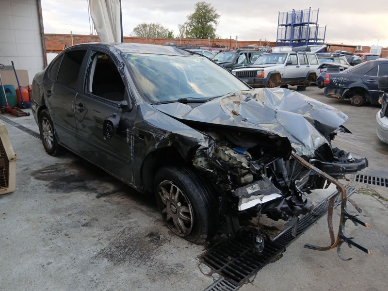 seat toledo ii (1m2) del año 2003