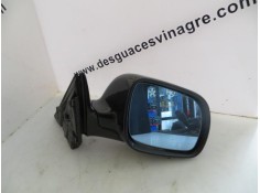 Recambio de retrovisor dcho. : audi a6 : 2.5 d/aat (115,6cv) tdi 4p [1995] para audi a6 2.5 d/aat  tdi referencia OEM IAM NEGROE