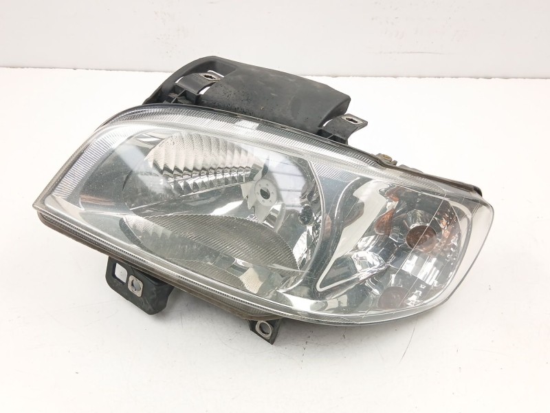 Recambio de faro izquierdo para seat ibiza ii (6k1) 1.4 i referencia OEM IAM 6K1941043A  
