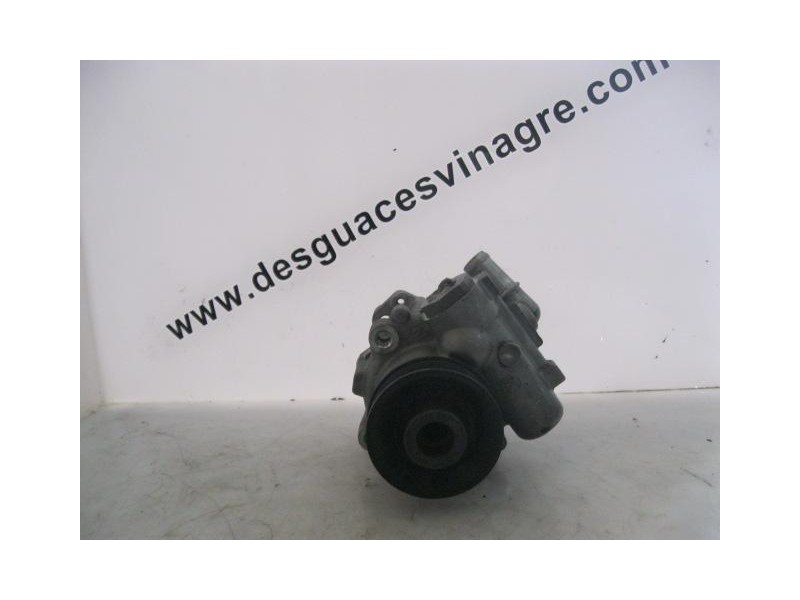 Recambio de bomba dirección : ford mondeo : 1.8 d /rfn (89,76cv) 5p [2000] para ford mondeo 1.8 d /rfn referencia OEM IAM 769197