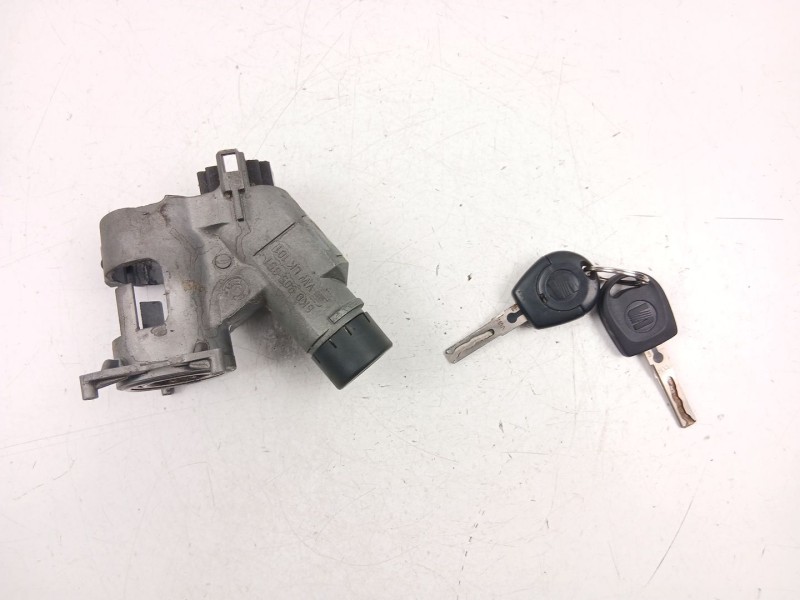 Recambio de conmutador de arranque para seat ibiza ii (6k1) 1.4 i referencia OEM IAM 6K0905851  