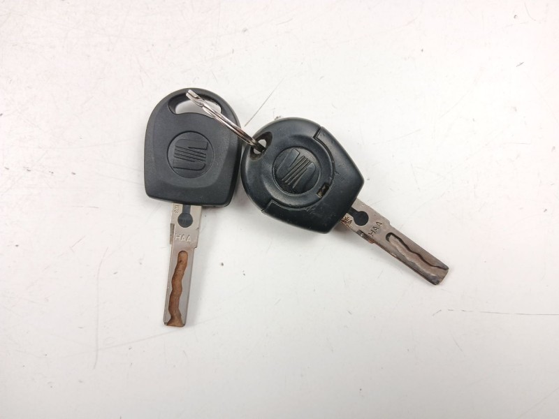 Recambio de conmutador de arranque para seat ibiza ii (6k1) 1.4 i referencia OEM IAM 6K0905851  