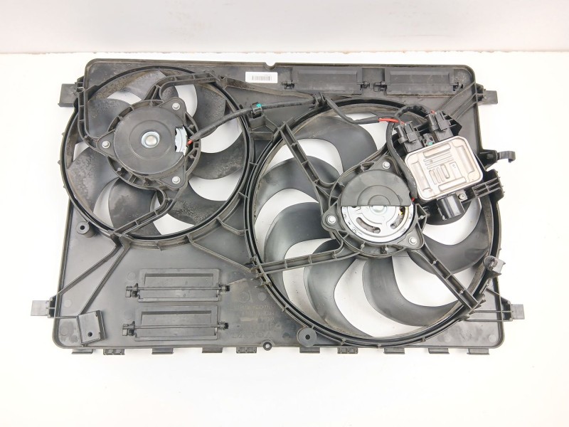 Recambio de electroventilador para volvo s60 ii (134) d4 referencia OEM IAM 31338823  