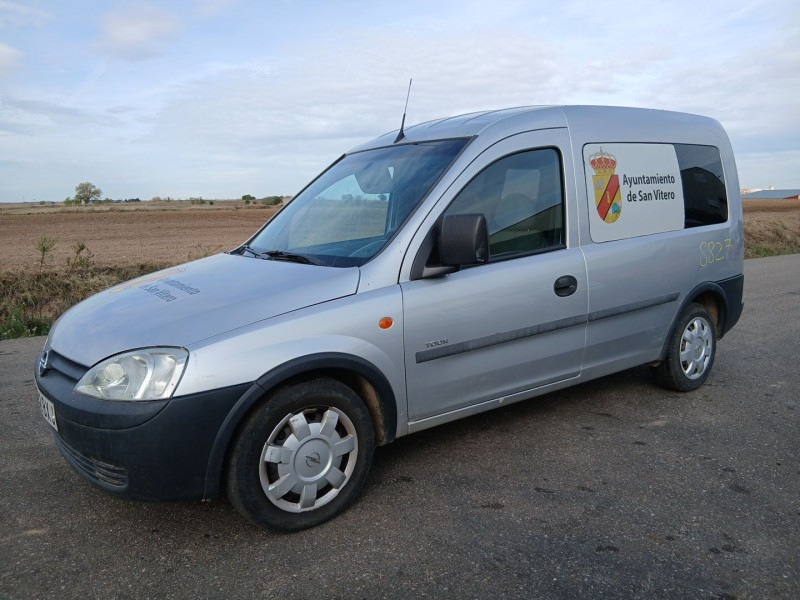 opel combo furgoneta/monovolumen del año 2001